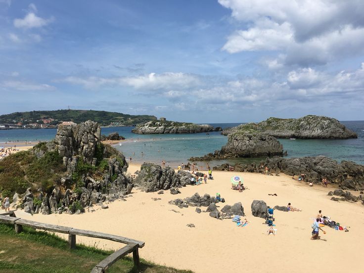 vistas de la playa del ris y su isla