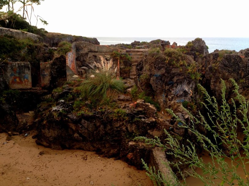 Casa de baños, paseo de la costa