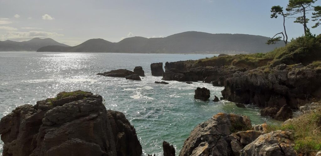 paseo de la costa de noja